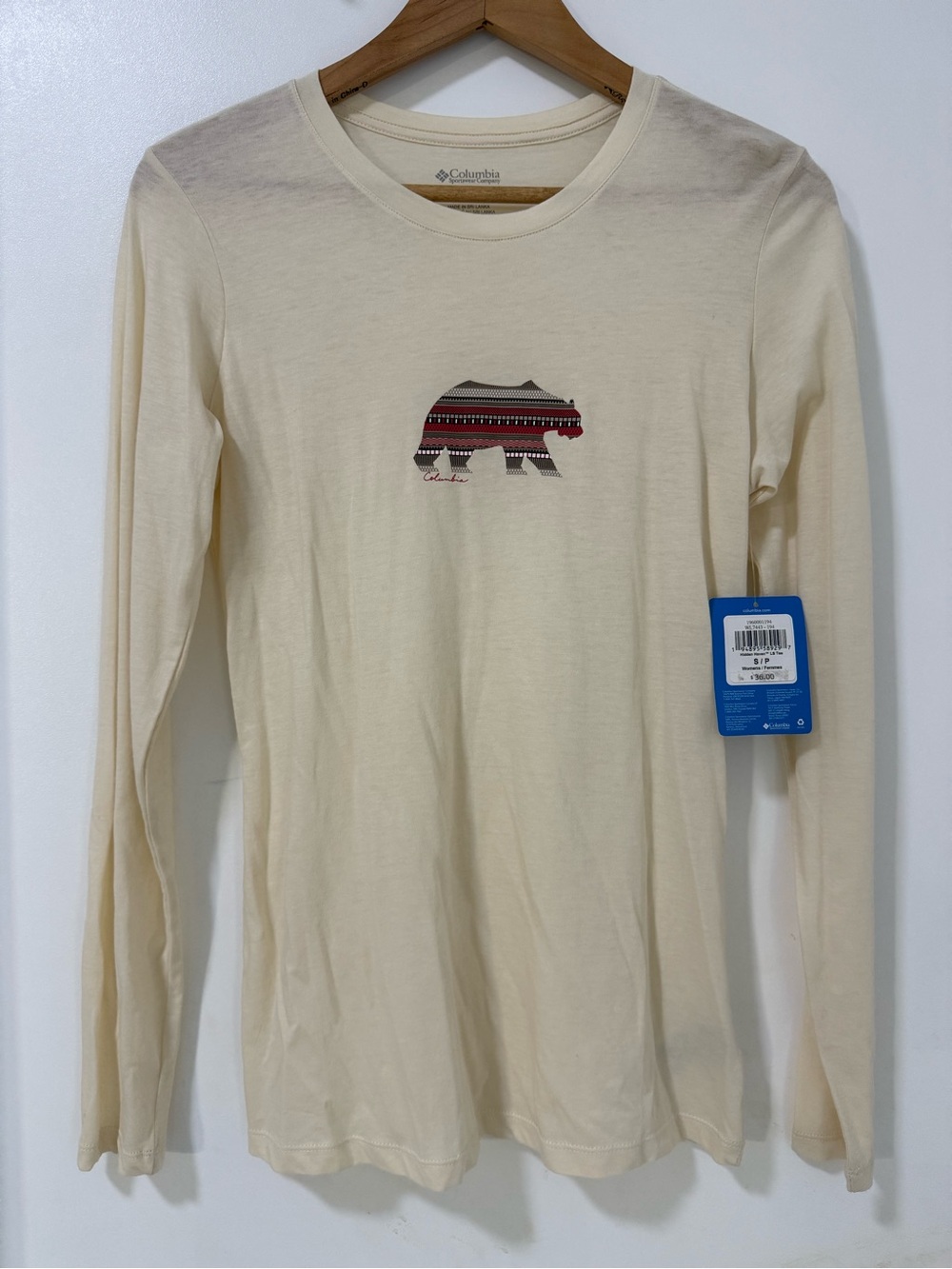 COLUMBIA Long-Sleeve Tee with Patterned Bear